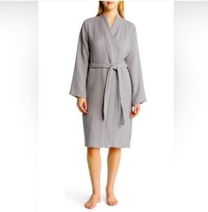 Parachute Cloud Cotton Seersucker Gray Waffle Knit Robe Size M Unisex